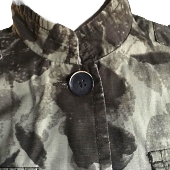 Eddie Bauer Women Camouflage Utility jacket - Picture 10 of 11